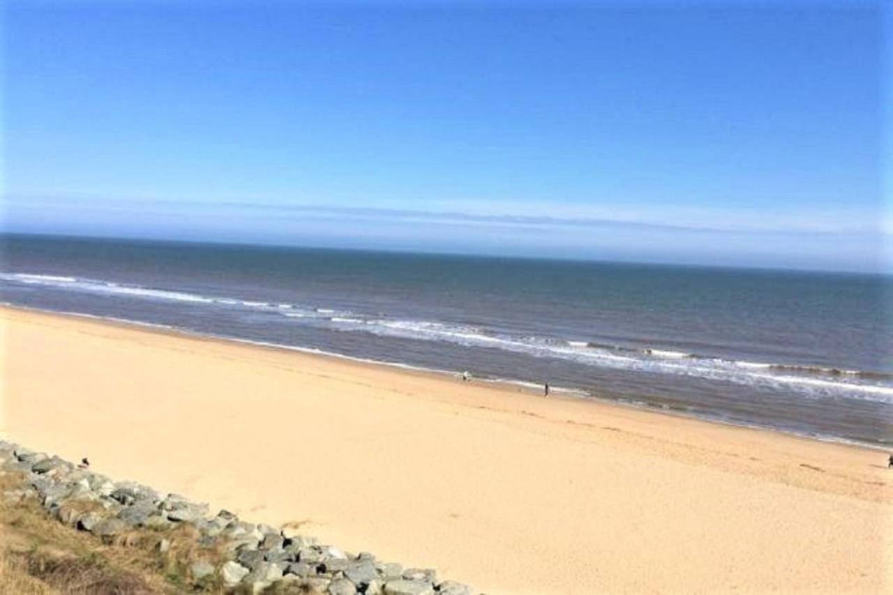 Relaxing Chalet On Popular California Sands Short Stroll To Beach, Nr Norfolk Broads & Great Yarmouth Scratby Extérieur photo