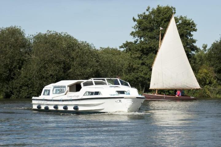 Relaxing Chalet On Popular California Sands Short Stroll To Beach, Nr Norfolk Broads & Great Yarmouth Scratby Extérieur photo